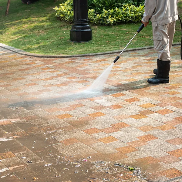 Pressure washing pavers